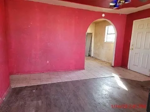 3006 E 3rd St, Lubbock, TX 79403 photo 3
