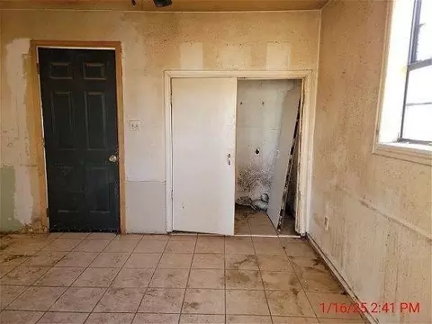 3006 E 3rd St, Lubbock, TX 79403 photo 4