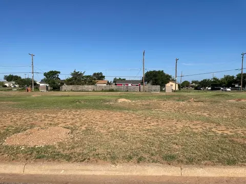 804 Walnut Ave, Lubbock, TX 79403