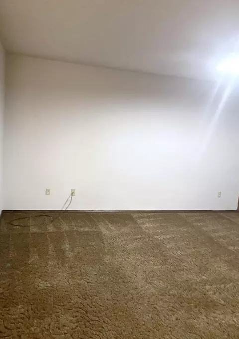Living - 1001 Jefferson St, Plainview, TX 79072 photo 8 of 8