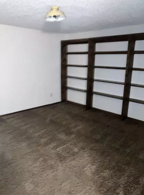 Bedroom - 1001 Jefferson St, Plainview, TX 79072 photo 3 of 3