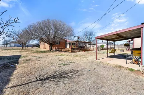 3002 Castro St, Plainview, TX 79072 photo 26