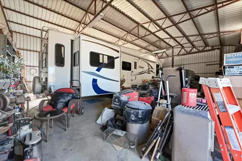 3002 Castro St, Plainview, TX 79072 photo 30