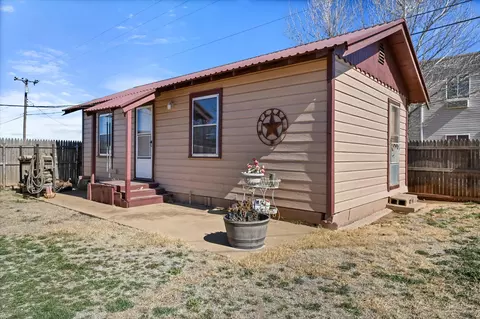 3002 Castro St, Plainview, TX 79072 photo 28