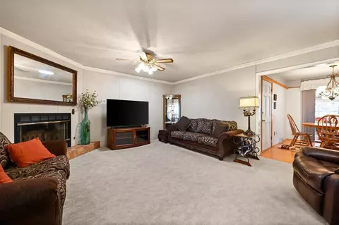 3002 Castro St, Plainview, TX 79072 photo 7