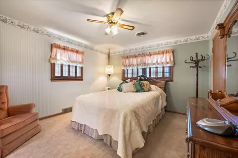 3002 Castro St, Plainview, TX 79072 photo 17