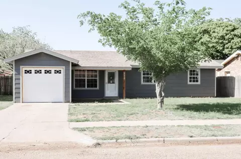 912 W 25th St, Plainview, TX 79072 photo 1