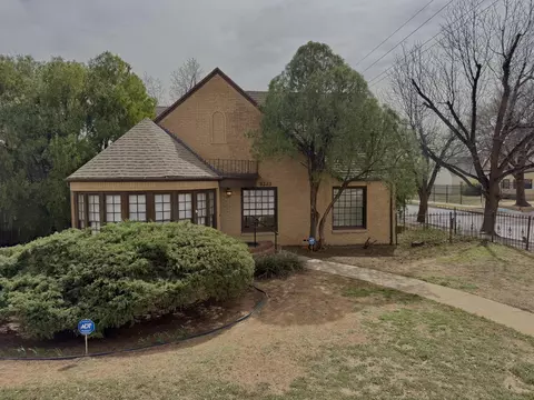 2323 20th St, Lubbock, TX 79411
