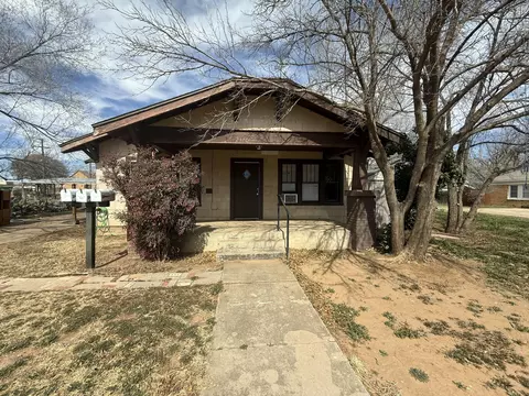 2320 21st St, Lubbock, TX 79411