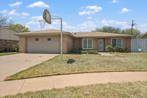 7004 Wayne Ave, Lubbock, TX 79424 photo 2