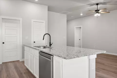 7029 8th St, Lubbock, TX 79416 photo 10