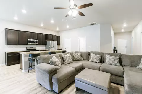 7409 28th St, Lubbock, TX 79407 photo 2