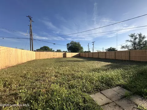 2437 E 30th St, Lubbock, TX 79404 photo 16