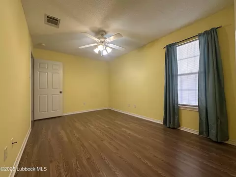 2437 E 30th St, Lubbock, TX 79404 photo 10