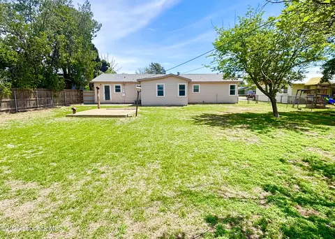 815 Amarillo, Plainview, TX 79072 photo 17