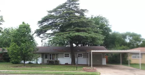 3707 38th St, Lubbock, TX 79413