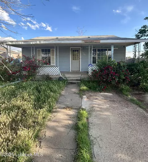 2021 37th St, Lubbock, TX 79412