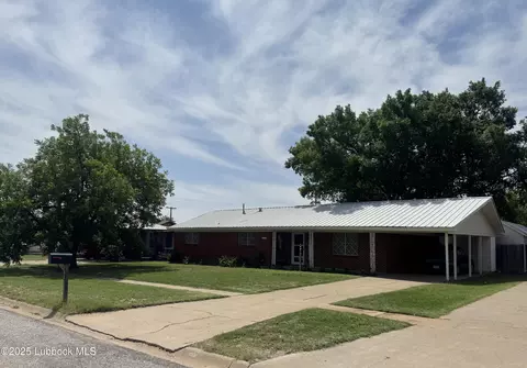 805 W 13th St, Post, TX 79356 photo 1