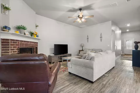1812 143rd St, Lubbock, TX 79423 photo 8