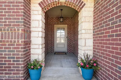 1812 143rd St, Lubbock, TX 79423 photo 2