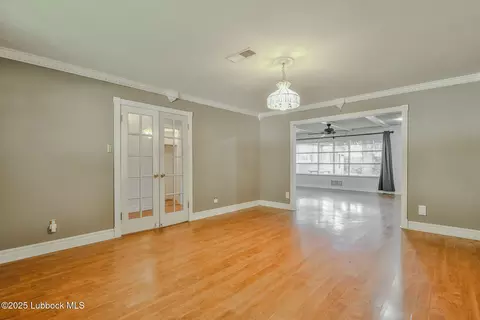3703 48th St, Lubbock, TX 79413 photo 4