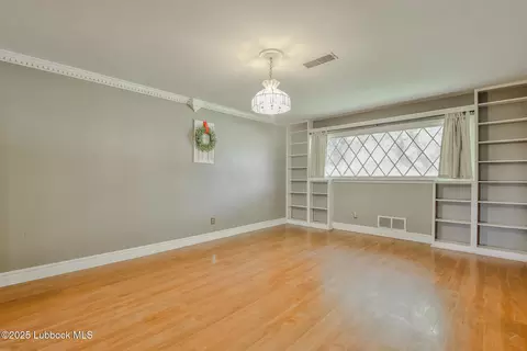 3703 48th St, Lubbock, TX 79413 photo 3