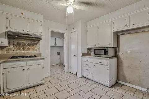 3703 48th St, Lubbock, TX 79413 photo 12