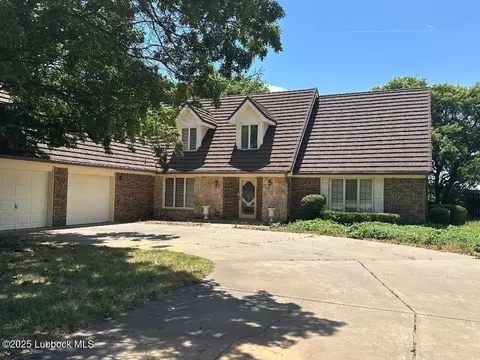808 Juniper Ave, Idalou, TX 79329 photo 2