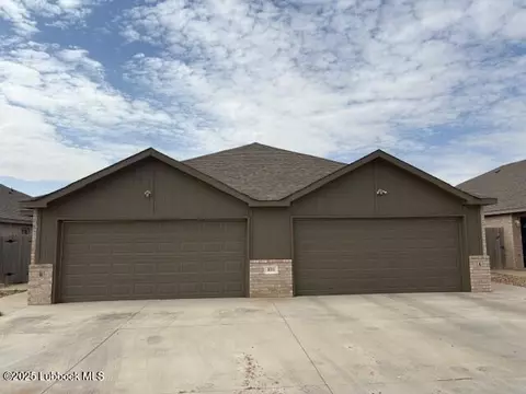 1011 Preston Trl, Wolfforth, TX 79382