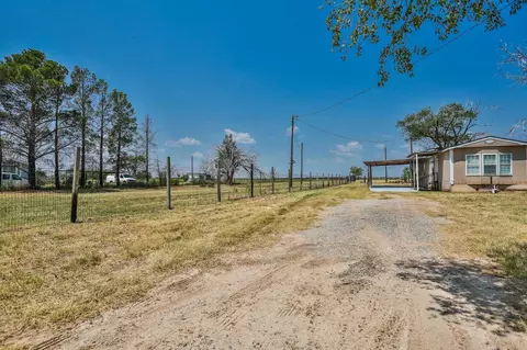 221 N County Road 2850, Lubbock, TX 79403