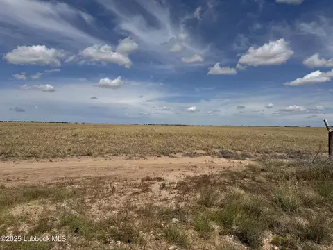 Upland Avenue, Lubbock, TX 79424
