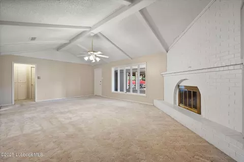 5727 68th St, Lubbock, TX 79424 photo 13