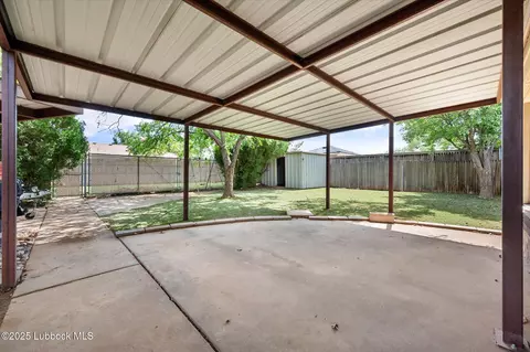 5727 68th St, Lubbock, TX 79424 photo 27