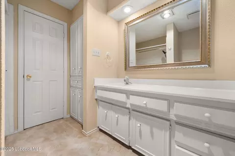 5727 68th St, Lubbock, TX 79424 photo 21