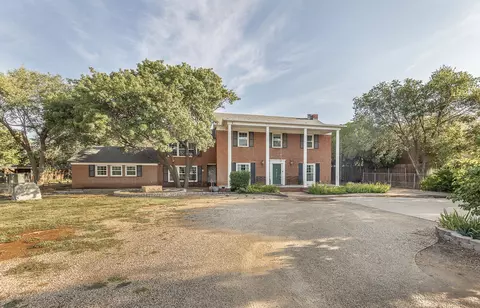 5104 19th St, Lubbock, TX 79407