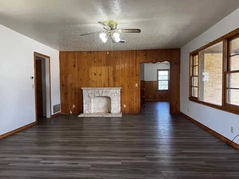 110 N 15th St, Lamesa, TX 79331 photo 6