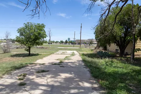 305 E Quinn St, Lubbock, TX 79403
