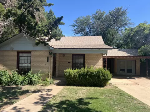 Exterior - 2424 33rd St, Lubbock, TX 79411 photo 1 of 4