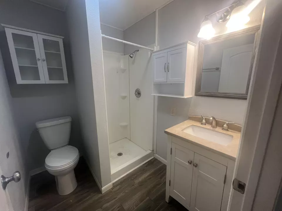 Bath - 2424 33rd St, Lubbock, TX 79411 photo 1 of 4