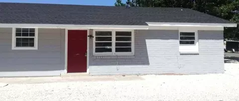 1710 E Dartmouth St, Lubbock, TX 79403