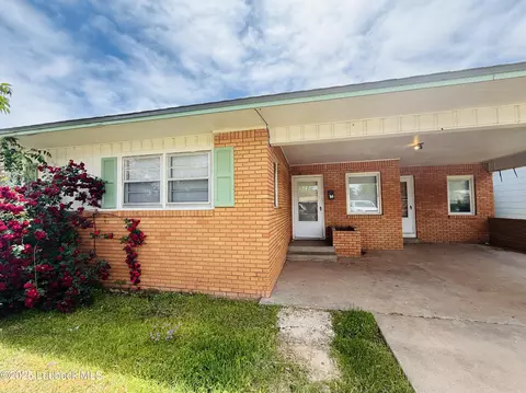 2709 39th St, Lubbock, TX 79413 photo 1