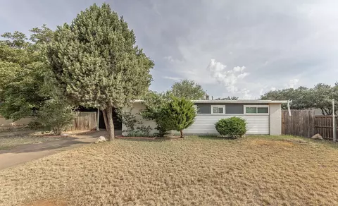 2702 66th St, Lubbock, TX 79413