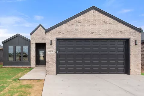 6904 14th St, Lubbock, TX 79416