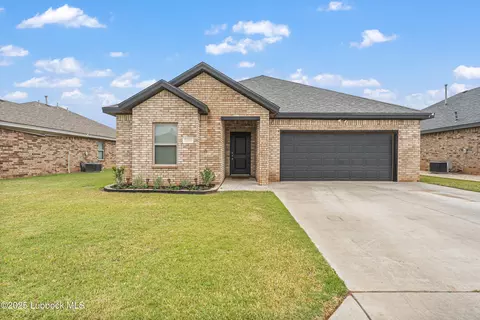 5303 Lehigh St, Lubbock, TX 79416