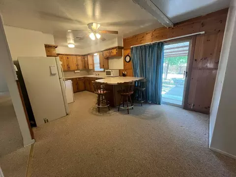 1413 Utica, Plainview, TX 79072 photo 6