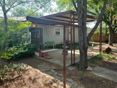 1413 Utica, Plainview, TX 79072 photo 28