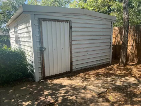 1413 Utica, Plainview, TX 79072 photo 18