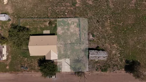 109 Mccarty Ave, Littlefield, TX 79339