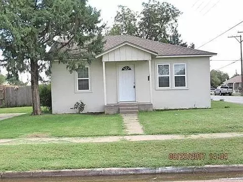 2023 37th St, Lubbock, TX 79412