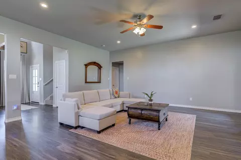 5829 112th St, Lubbock, TX 79424 photo 17